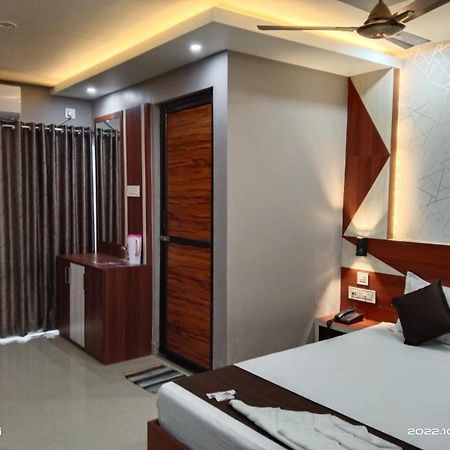 Hotel Marine Blue !! Beach Distance 50 Mts !! Digha  Zewnętrze zdjęcie