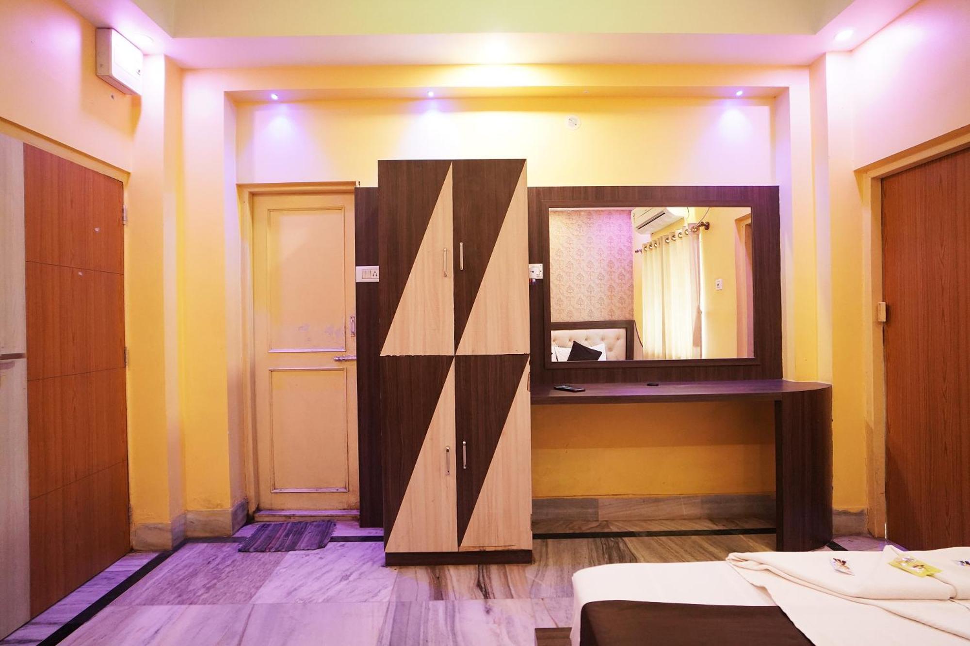Hotel Marine Blue !! Beach Distance 50 Mts !! Digha  Zewnętrze zdjęcie