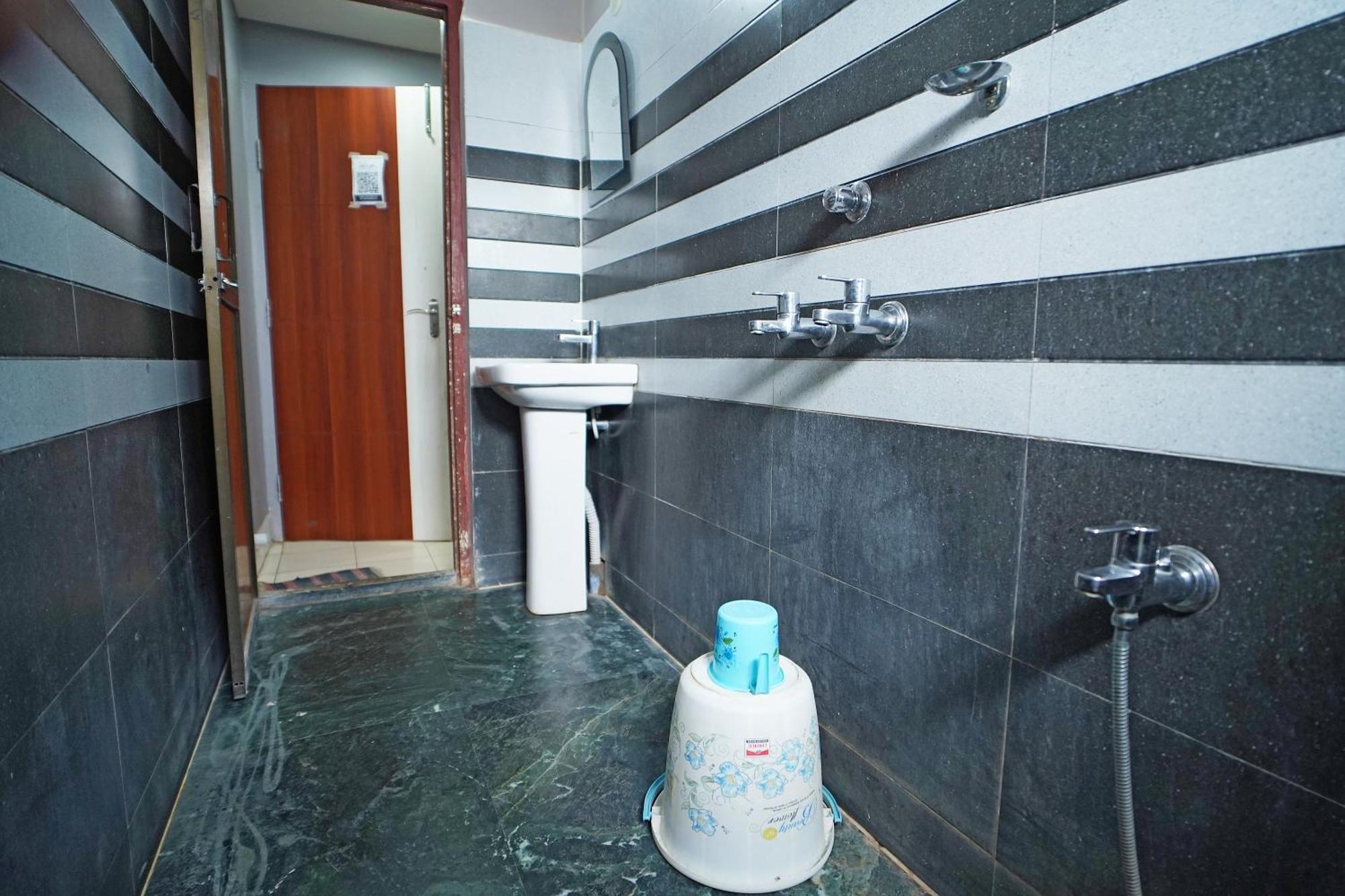 Hotel Marine Blue !! Beach Distance 50 Mts !! Digha  Zewnętrze zdjęcie